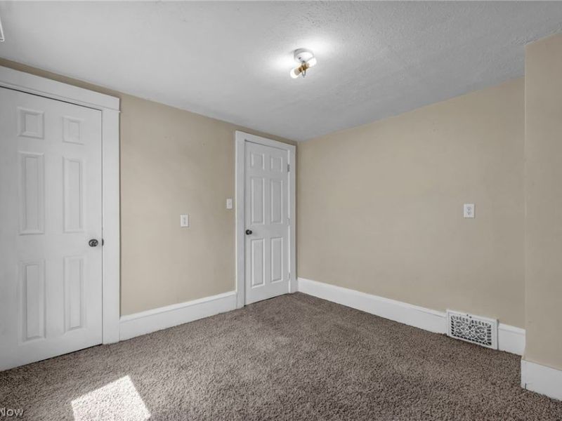 2279 SW 13th Street SW, Akron, OH 44314 Photo 21