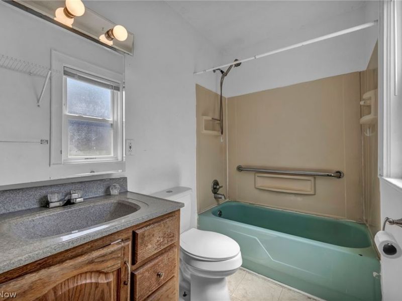 2279 SW 13th Street SW, Akron, OH 44314 Photo 34