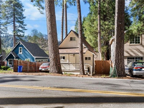 22904 Waters, Crestline, CA 92325