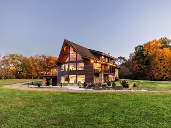 229 Hardwood Rd, Fenelton, PA 16034