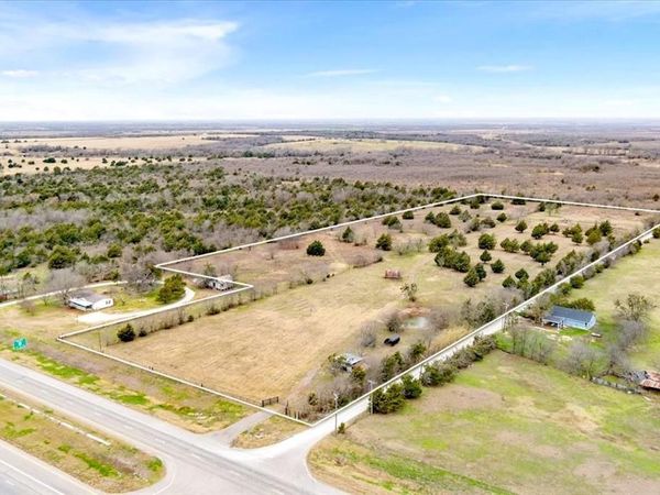 163 HCR 3326 Road , Hubbard, TX 76648