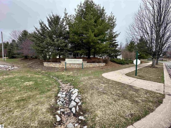 9277 Summerfield Drive E, Traverse City, MI 49684