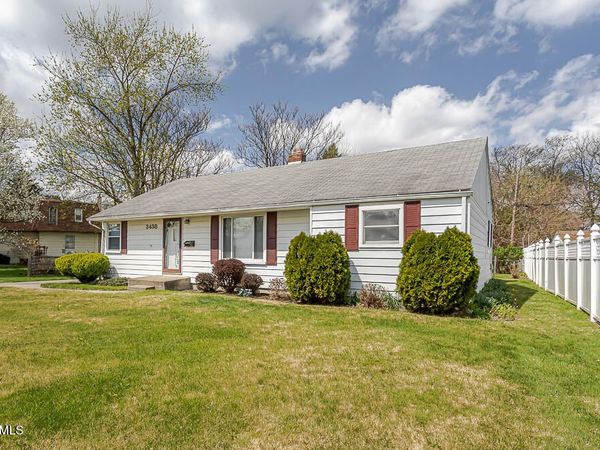 3438 Ravenwood Boulevard, Toledo, OH 43614