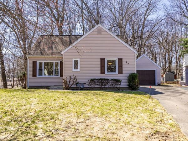 65 Villewood Drive, Rochester, NY 14616