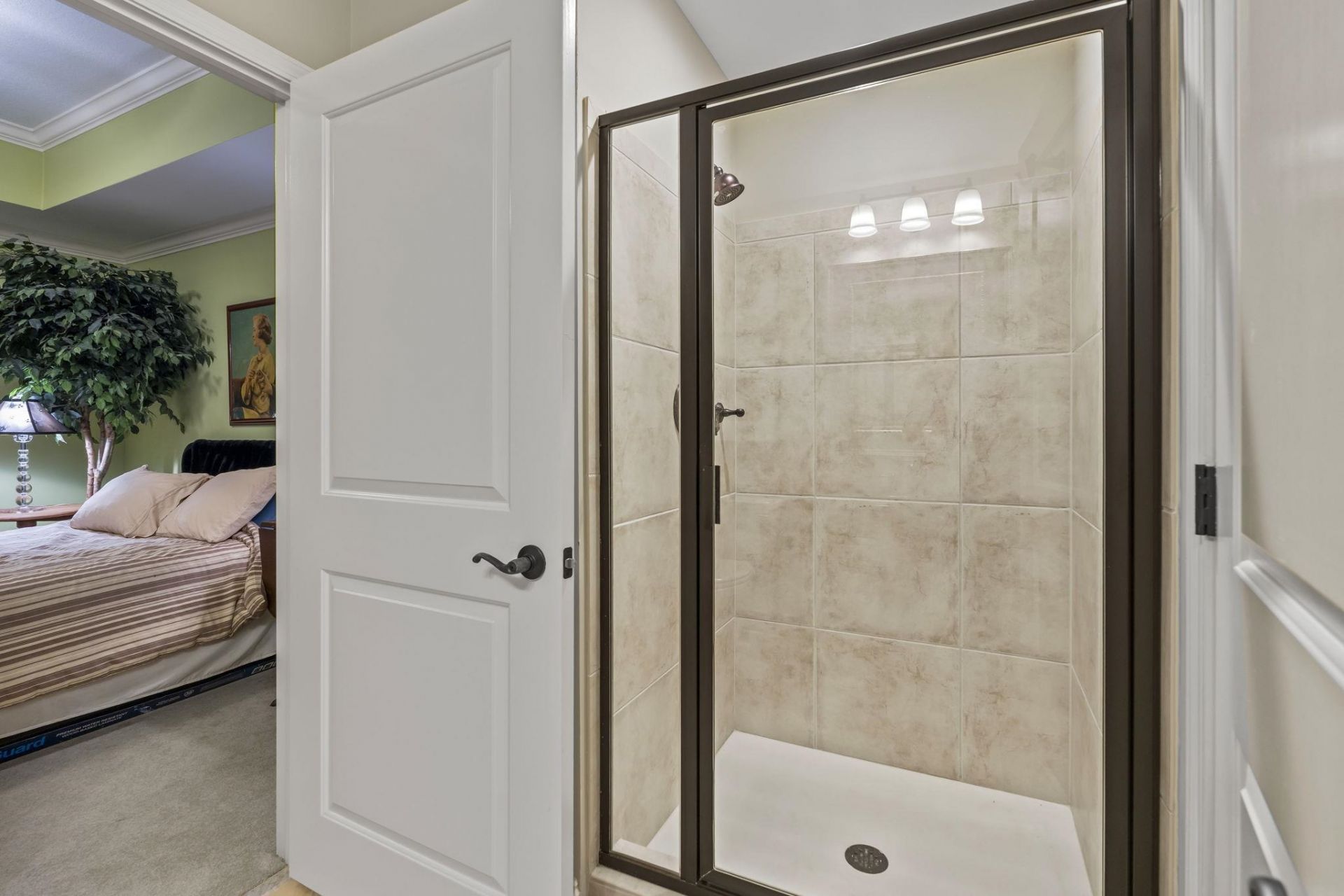 9547 Edgerton Dr. Photo 30