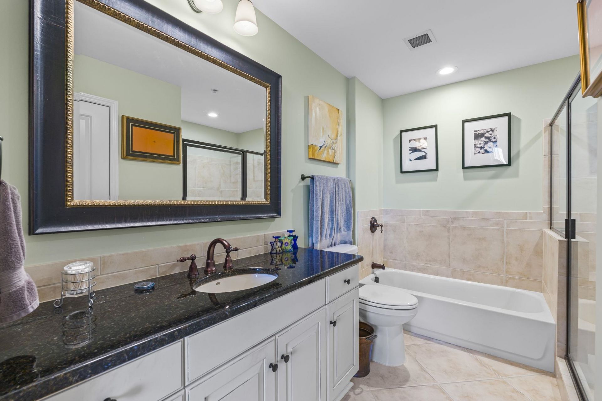 9547 Edgerton Dr. Photo 37