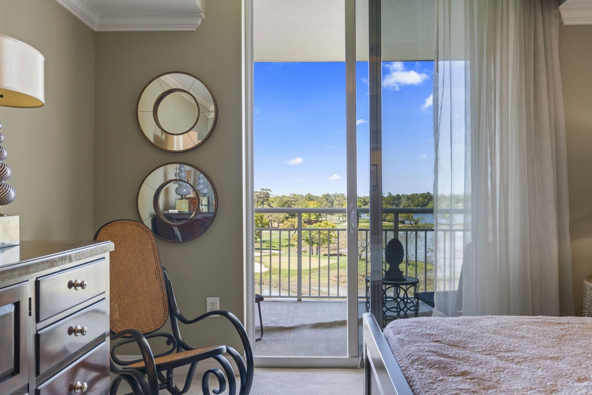 9547 Edgerton Dr. Photo 40