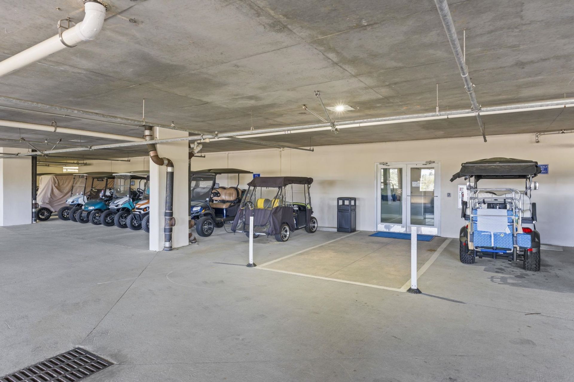 9547 Edgerton Dr. Photo 49