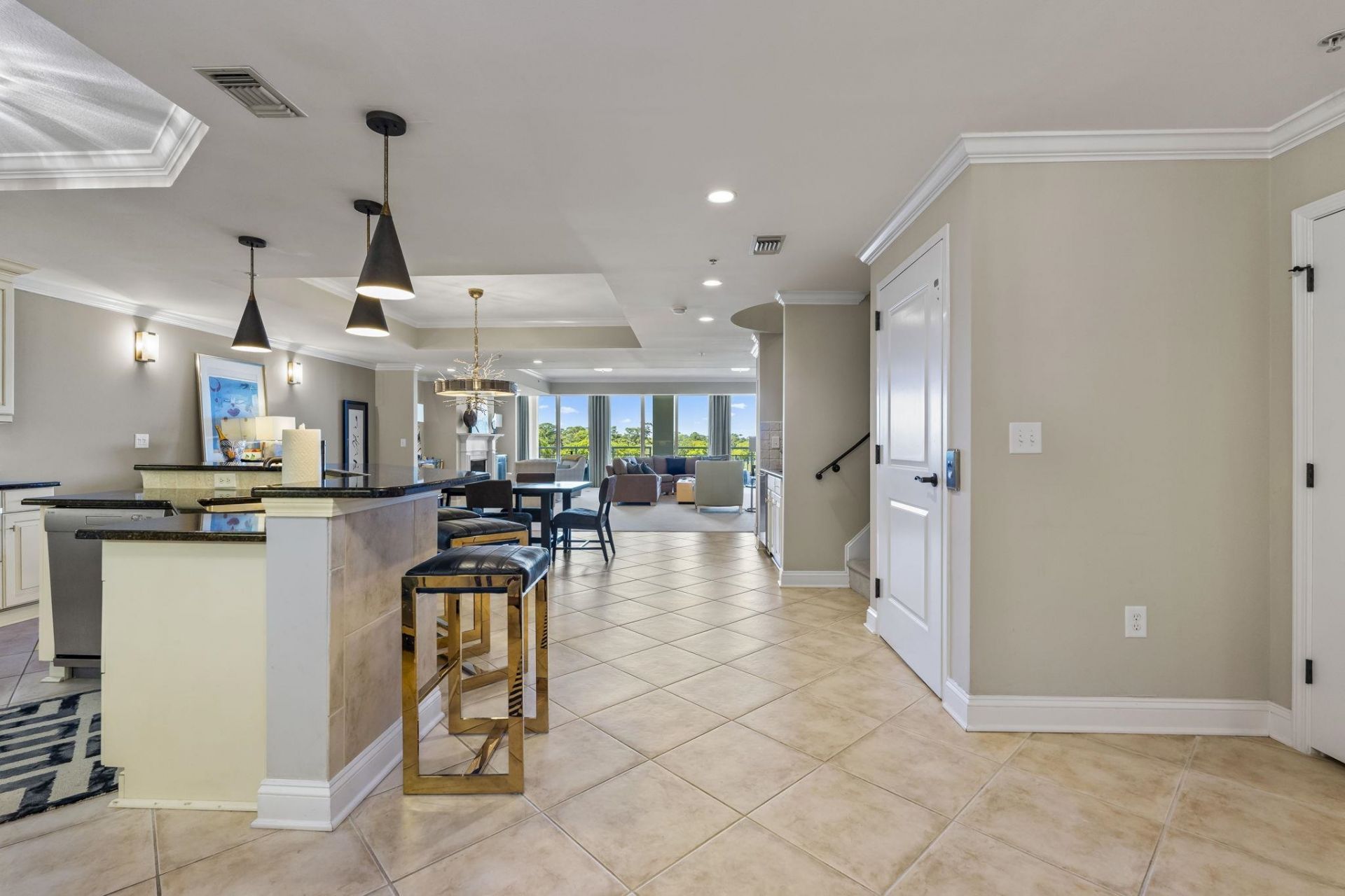 9547 Edgerton Dr. Photo 8