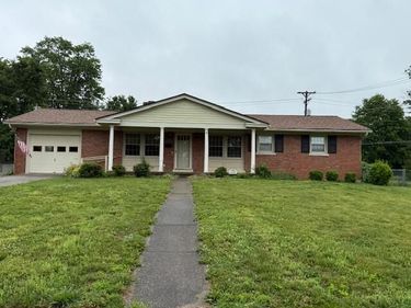 112 Charlotte Drive, Cynthiana, KY 41031