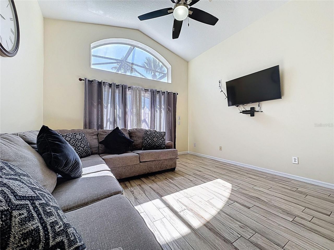 110 Rubino Drive, Davenport, FL 33837 Photo
