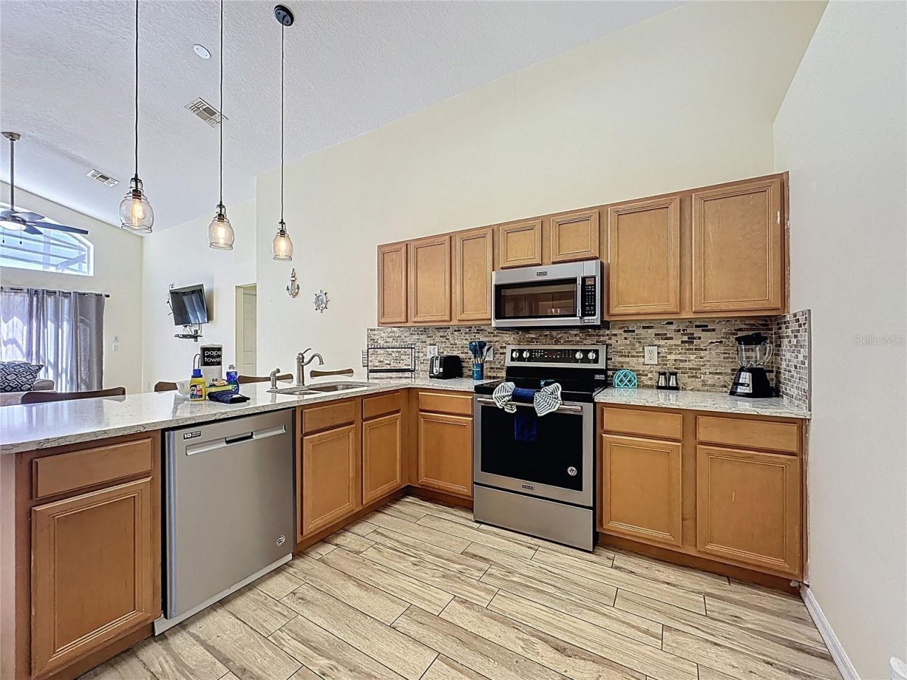 110 Rubino Drive, Davenport, FL 33837 Photo