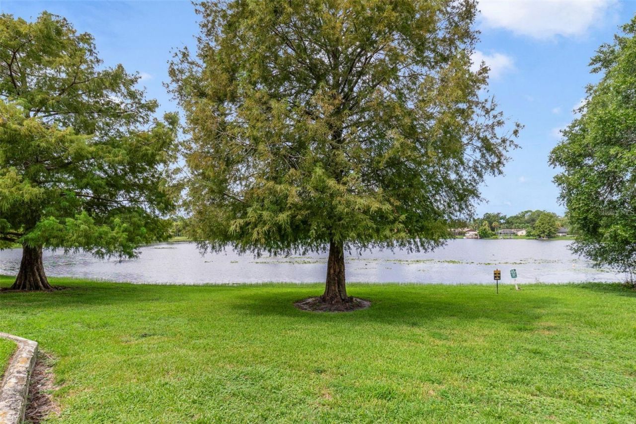 926 Lake Destiny Road, Unit F, Altamonte Springs, FL 32714 Photo