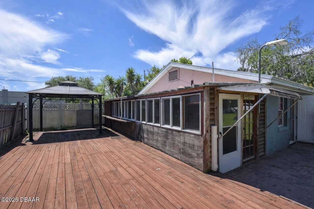 1014 W Samms Avenue, Port Orange, FL 32129 Photo