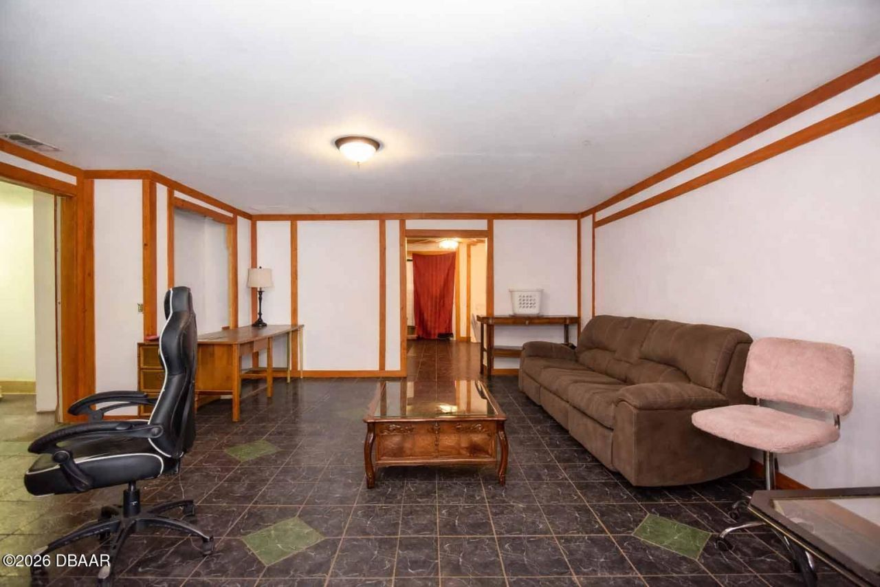 1014 W Samms Avenue, Port Orange, FL 32129 Photo