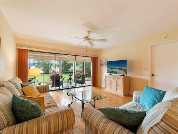 1231 Commonwealth CIR, Unit Q103, NAPLES, FL 34116