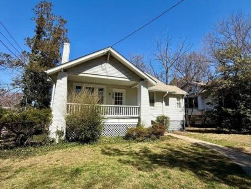 228 Manor Circle, Takoma Park, MD 20912 Main Photo