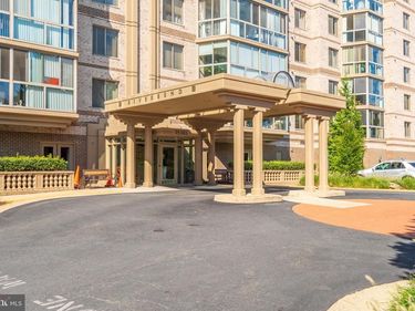 19385 CYPRESS RIDGE TERRACE, Unit 514, LEESBURG, VA 20176