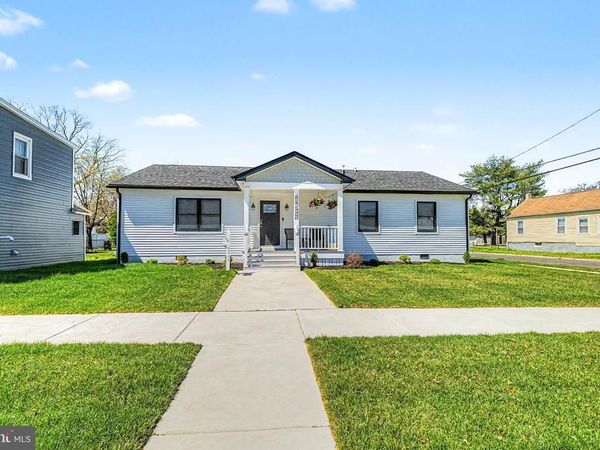 814 ARAGO STREET, EGG HARBOR CITY, NJ 08215