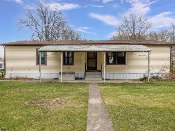 46 Sycamore, Olmsted Twp, OH 44138