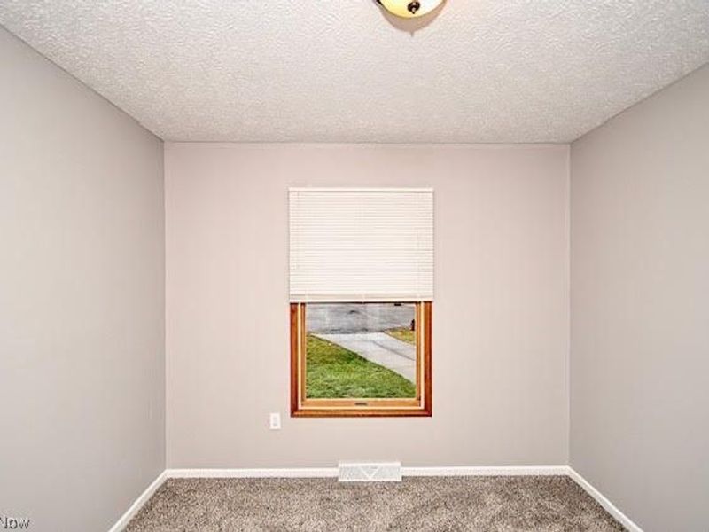 2391 Libra Circle SW, Canton, OH 44706 Photo 21