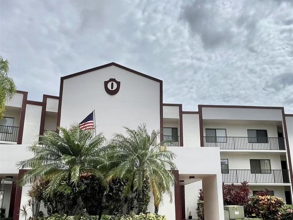 9691 N Belfort Circle, Unit 305, Tamarac, FL 33321