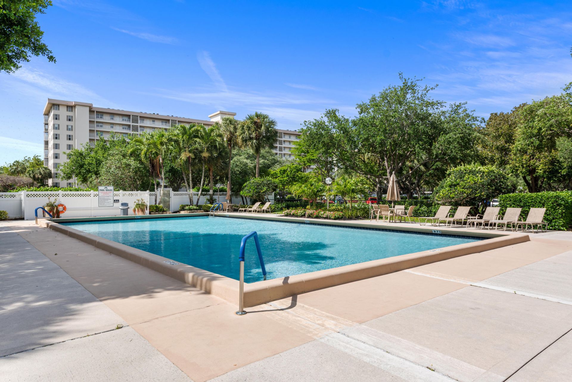 3499 Oaks Way, Unit 407, Pompano Beach, FL 33069 Photo