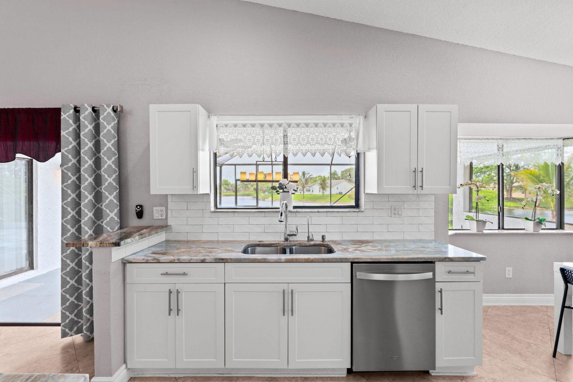 10218 NW 71st Place, Tamarac, FL 33321 Photo