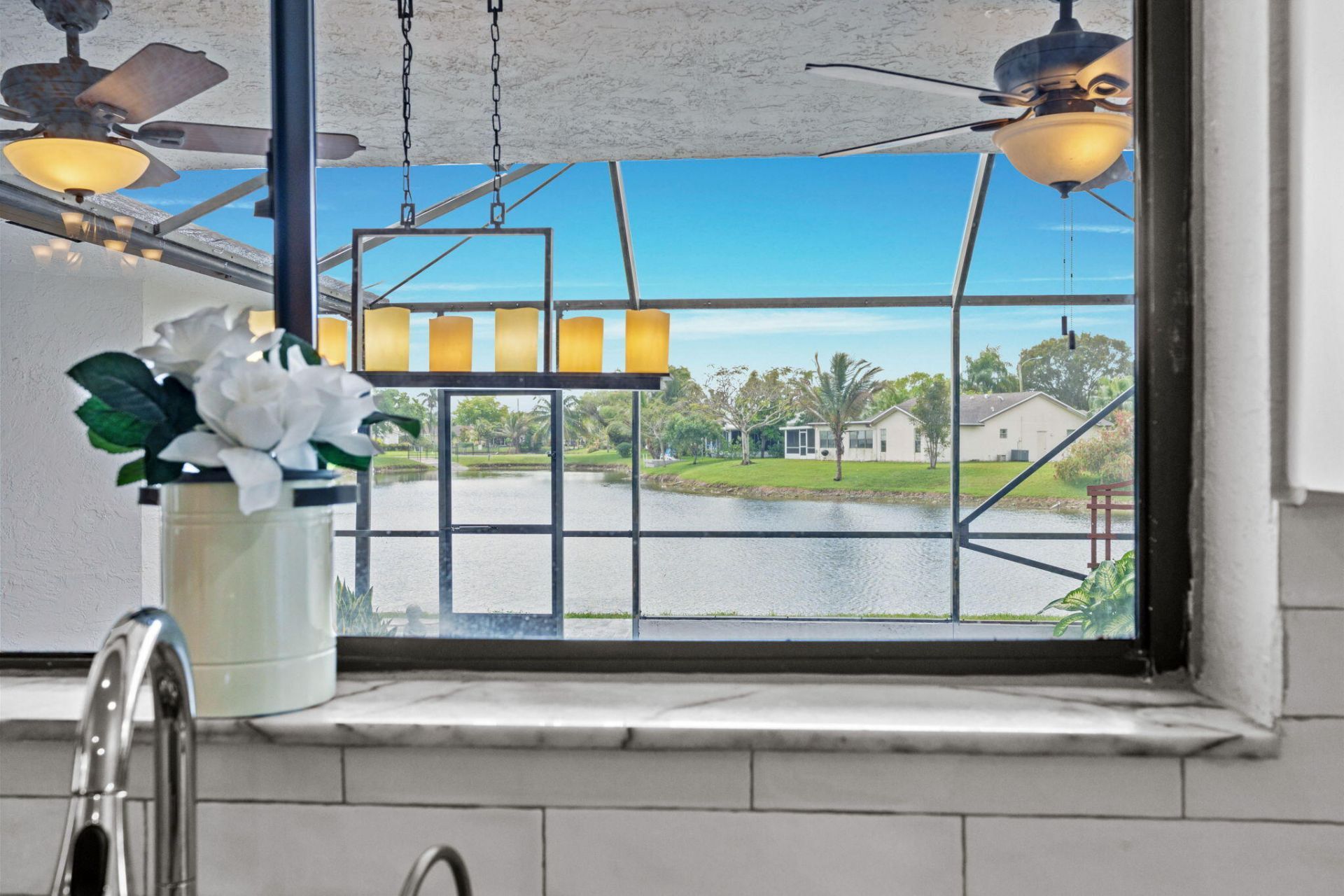 10218 NW 71st Place, Tamarac, FL 33321 Photo