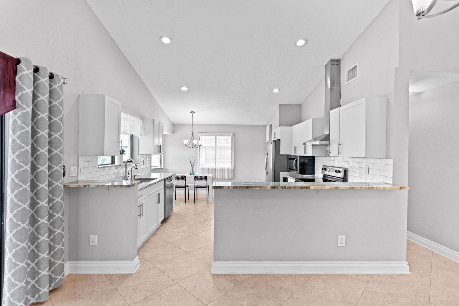 10218 NW 71st Place, Tamarac, FL 33321 Photo