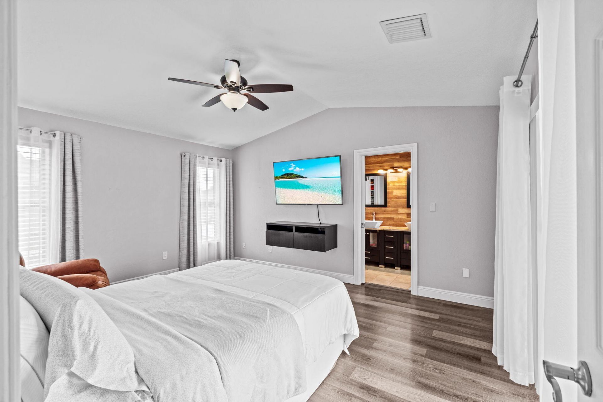 10218 NW 71st Place, Tamarac, FL 33321 Photo