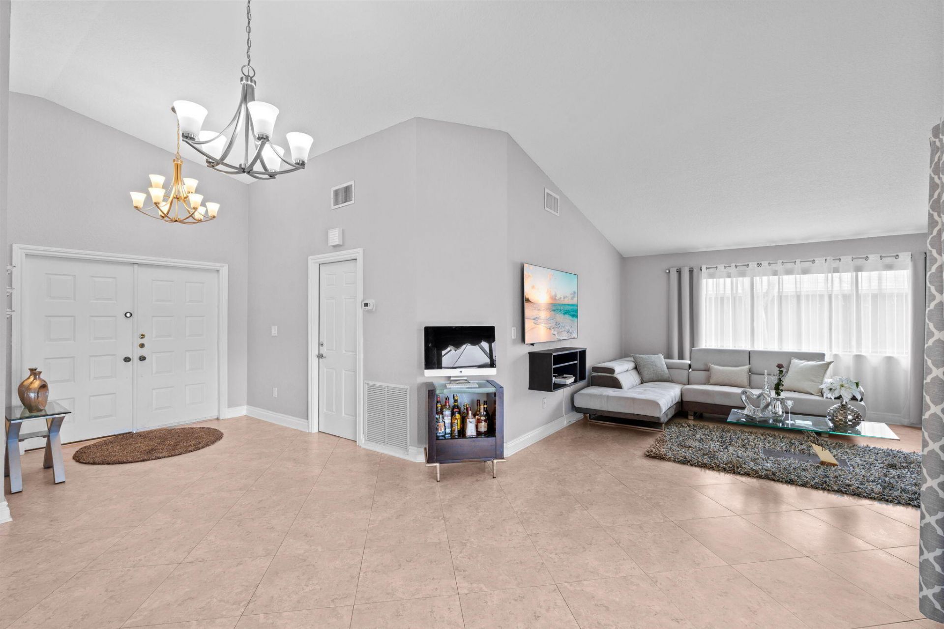 10218 NW 71st Place, Tamarac, FL 33321 Photo