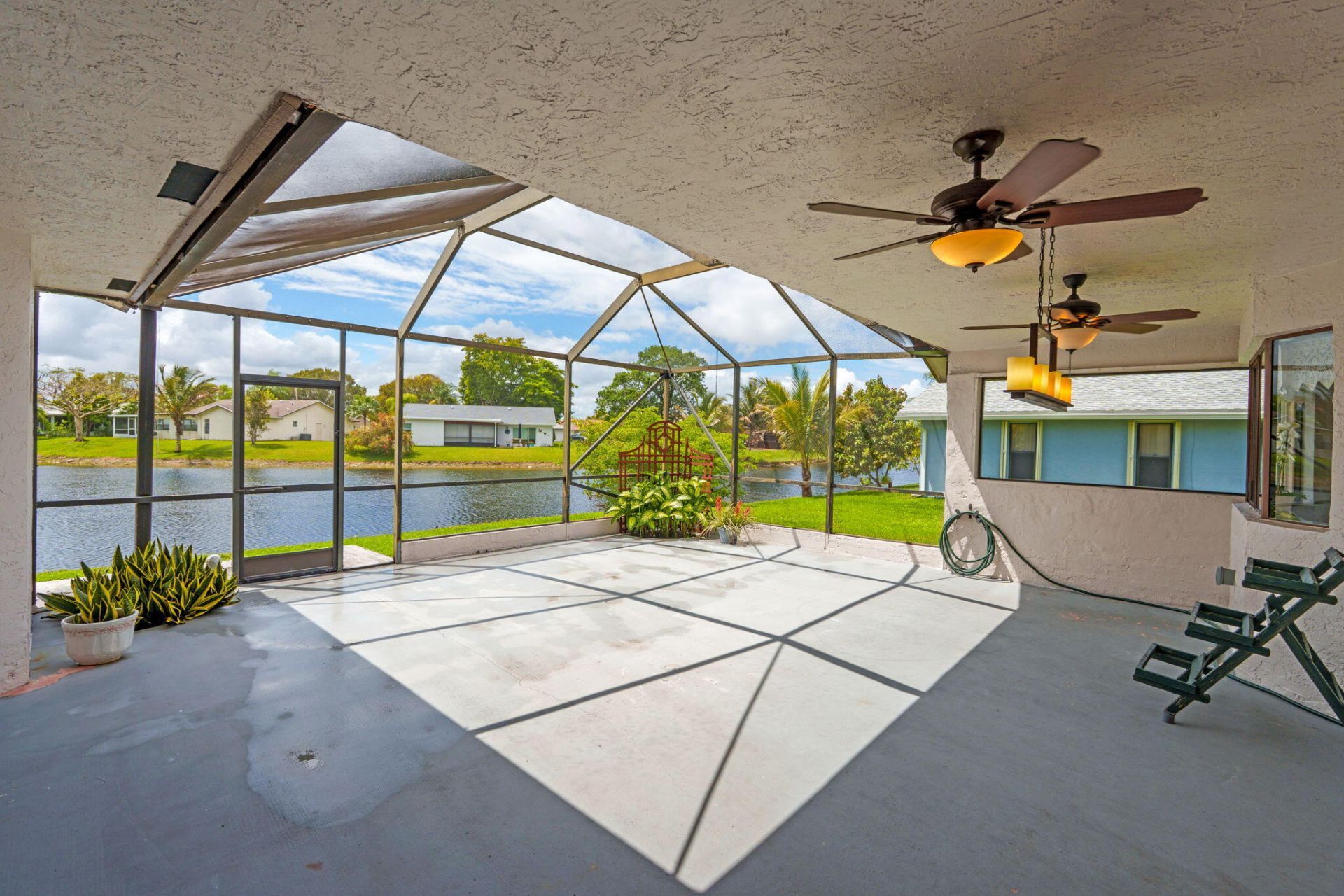 10218 NW 71st Place, Tamarac, FL 33321 Photo