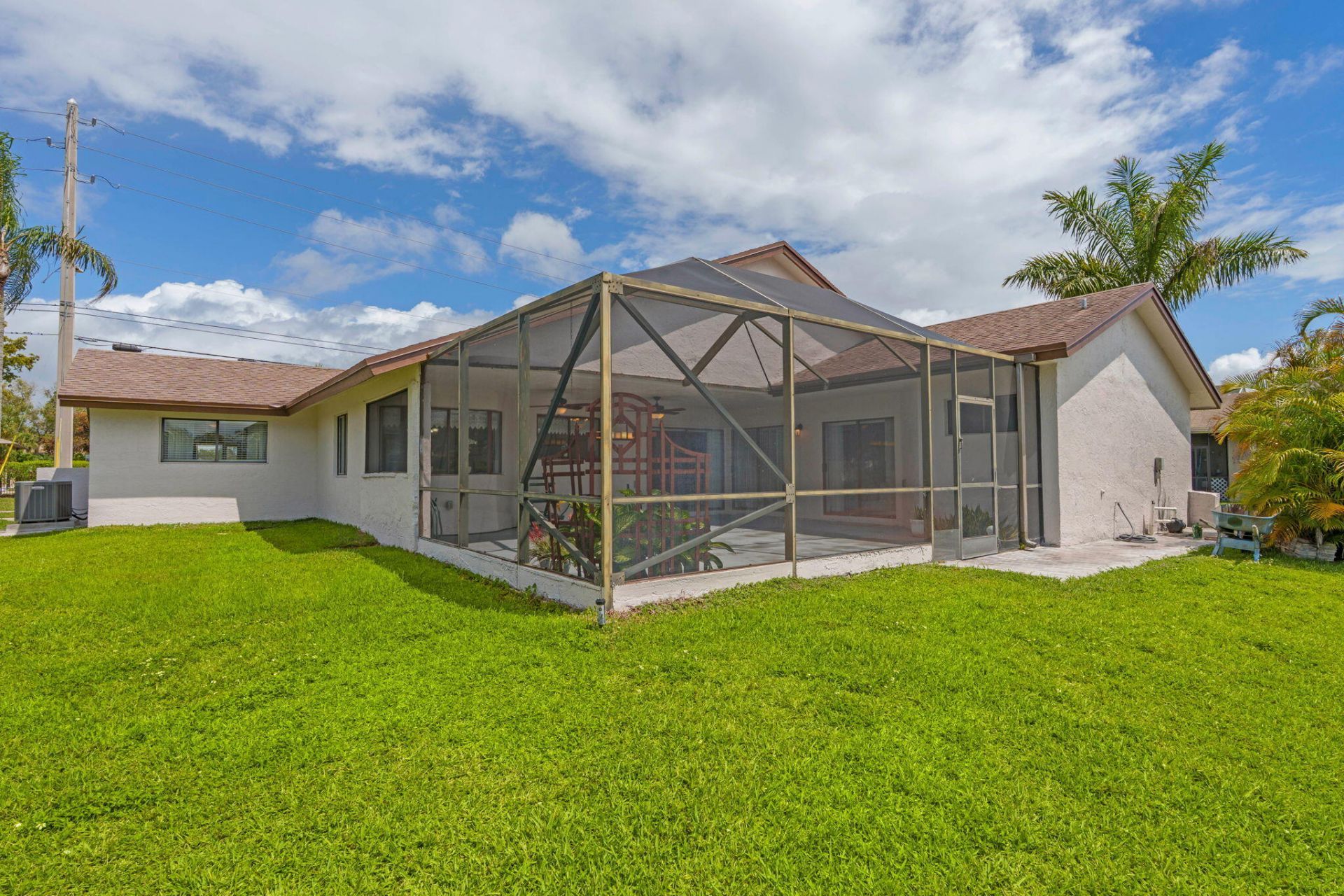 10218 NW 71st Place, Tamarac, FL 33321 Photo