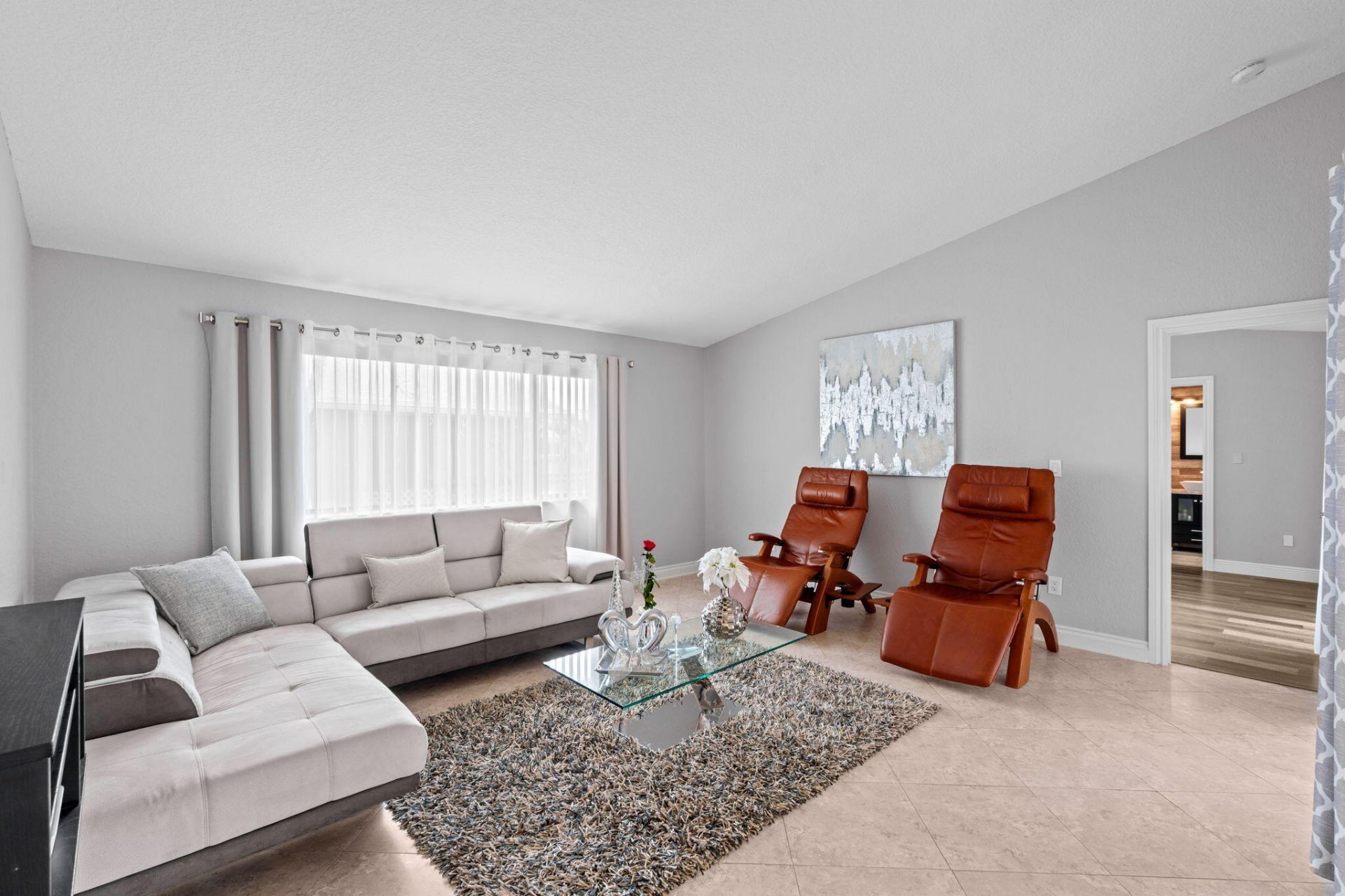 10218 NW 71st Place, Tamarac, FL 33321 Photo