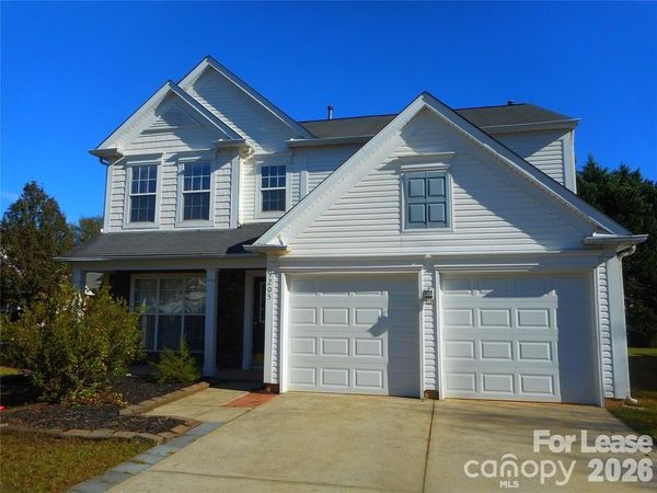 9205 Bellegarde Drive , Charlotte, NC 28277