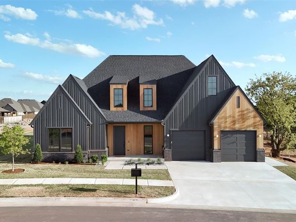 3340 Sardinia Court, Edmond, OK 73034