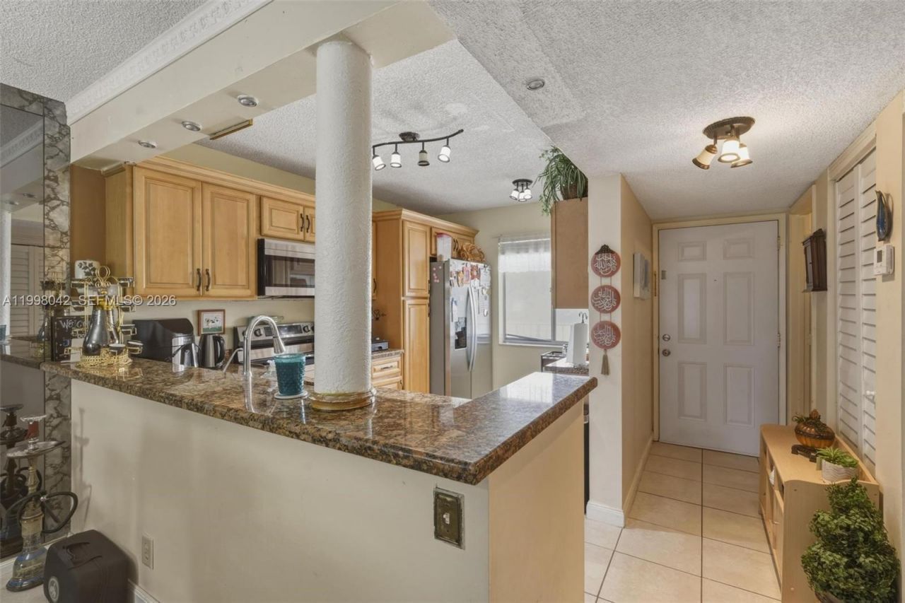 7740 NW 50th St, Unit 201, Lauderhill, FL 33351 Photo