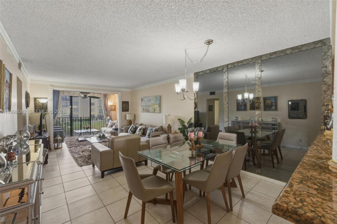 7740 NW 50th St, Unit 201, Lauderhill, FL 33351 Photo