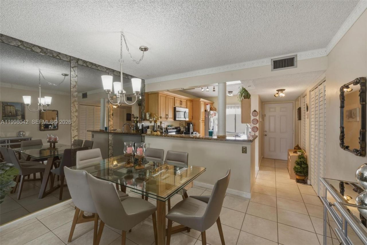 7740 NW 50th St, Unit 201, Lauderhill, FL 33351 Photo