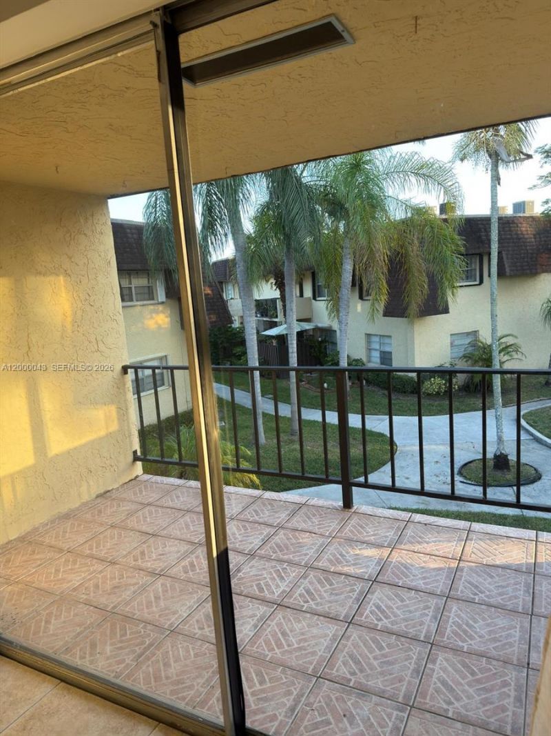 9108 SW 137th Ter, Unit 16-3, Miami, FL 33176 Photo