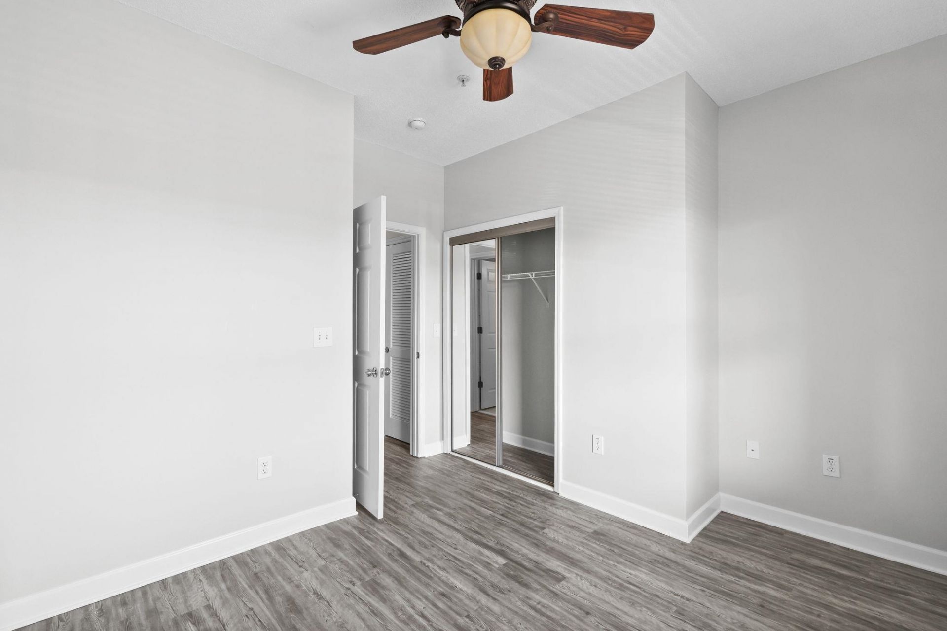 805 Crumpet Ct. Photo 24