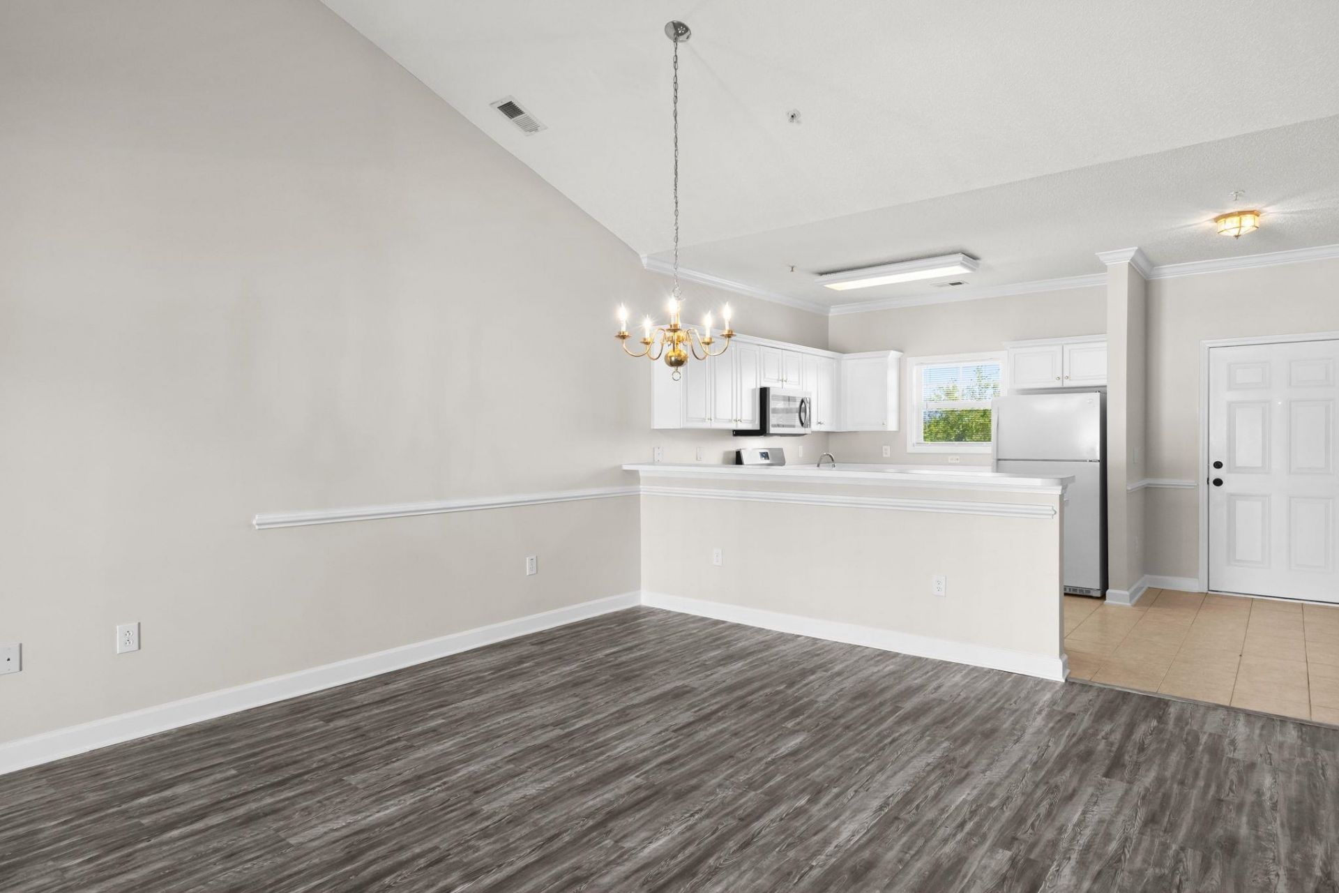 805 Crumpet Ct. Photo 6