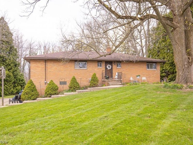 2986 Wilbanks Drive, Norton, OH 44203 Photo 1