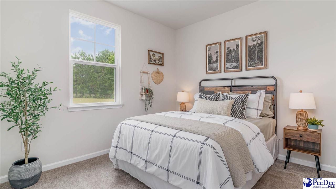 2084 East Paces Trail Photo 16