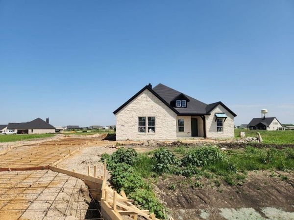 2320 Quartz Street, Krum, TX 76249