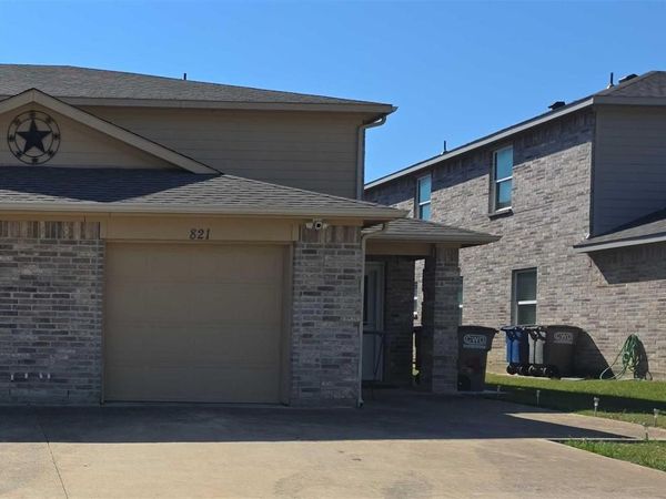 821 E College Avenue, Princeton, TX 75407