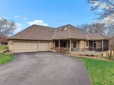 19101 Ashcroft Terrace, Minnetonka, MN 55345