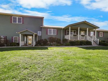 4231 Canaan Road, Rock Cave, WV 26234