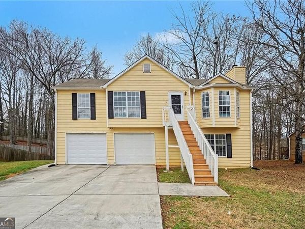 6334 Hillview Lane, Douglasville, GA 30134